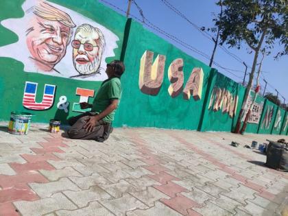 As city spruces up, painters in Ahmedabad hope US President, PM Modi will notice their work | As city spruces up, painters in Ahmedabad hope US President, PM Modi will notice their work As city spruces up, painters in Ahmedabad hope US President, PM Modi will notice their work | As city spruces up, painters in Ahmedabad hope US President, PM Modi will notice their work