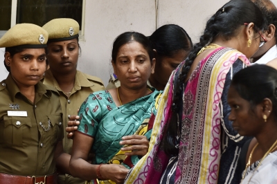 Rajiv Gandhi assassination case convict Nalini seeks bail | Rajiv Gandhi assassination case convict Nalini seeks bail Rajiv Gandhi assassination case convict Nalini seeks bail | Rajiv Gandhi assassination case convict Nalini seeks bail