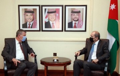 Jordan discusses financial support issues with UNRWA | Jordan discusses financial support issues with UNRWA