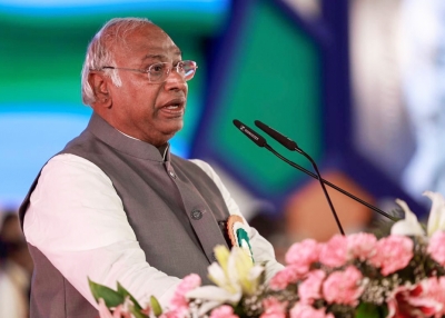 Per capita income data is BJP trap, propaganda: Kharge | Per capita income data is BJP trap, propaganda: Kharge