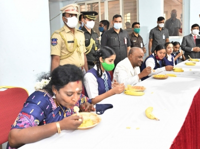 Telangana Governor launches Annam canteen at Raj Bhavan | Telangana Governor launches Annam canteen at Raj Bhavan