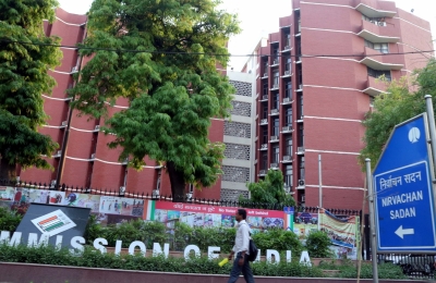 TMC complains to EC over Shah, BJP workers campaigning from Goa temple | TMC complains to EC over Shah, BJP workers campaigning from Goa temple TMC complains to EC over Shah, BJP workers campaigning from Goa temple | TMC complains to EC over Shah, BJP workers campaigning from Goa temple