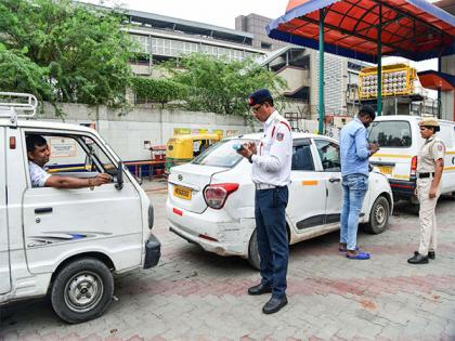 Delhi government requests CAQM to keep in abeyance the refuel ban on old vehicles | Delhi government requests CAQM to keep in abeyance the refuel ban on old vehicles Delhi government requests CAQM to keep in abeyance the refuel ban on old vehicles | Delhi government requests CAQM to keep in abeyance the refuel ban on old vehicles