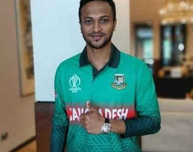 Shakib to travel to South Africa after closed-door meeting with BCB chief | Shakib to travel to South Africa after closed-door meeting with BCB chief