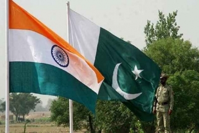 India, Pakistan exchange lists of civilian prisoners | India, Pakistan exchange lists of civilian prisoners