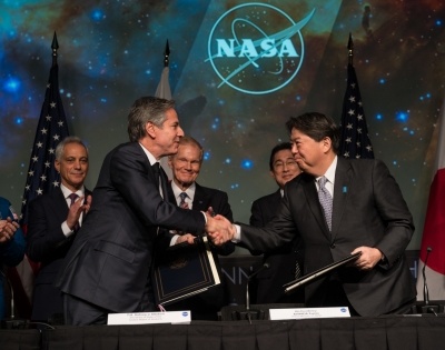 US, Japan sign pact at NASA HQ to explore deep space | US, Japan sign pact at NASA HQ to explore deep space