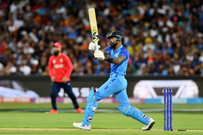 T20 World Cup: Hardik Pandya, Virat Kohli fifties power India to 168/6 against England | T20 World Cup: Hardik Pandya, Virat Kohli fifties power India to 168/6 against England