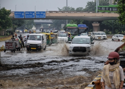 Overnight rainfall causes waterlogging in Delhi-NCR | Overnight rainfall causes waterlogging in Delhi-NCR