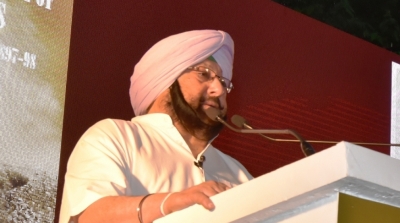 Punjab CM vows to provide 6 lakh jobs in two years | Punjab CM vows to provide 6 lakh jobs in two years