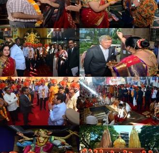 Mumbai: Global envoys soak in sights and sounds of Ganeshotsav | Mumbai: Global envoys soak in sights and sounds of Ganeshotsav Mumbai: Global envoys soak in sights and sounds of Ganeshotsav | Mumbai: Global envoys soak in sights and sounds of Ganeshotsav
