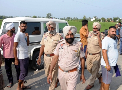 9,917 drug smugglers arrested in Punjab in six months: Police | 9,917 drug smugglers arrested in Punjab in six months: Police