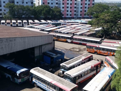 T'gana to operate over 4,000 buses to clear Dasara rush | T'gana to operate over 4,000 buses to clear Dasara rush