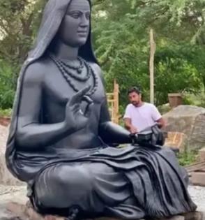 K'taka takes pride as Modi unveils Adi Shankaracharya's idol at Kedarnath | K'taka takes pride as Modi unveils Adi Shankaracharya's idol at Kedarnath K'taka takes pride as Modi unveils Adi Shankaracharya's idol at Kedarnath | K'taka takes pride as Modi unveils Adi Shankaracharya's idol at Kedarnath