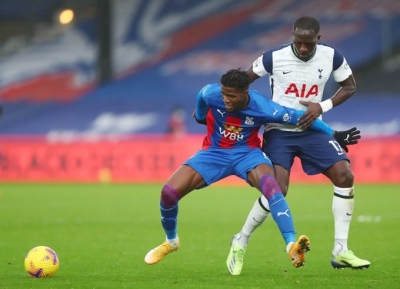 Tottenham remain on top despite draw in Premier League | Tottenham remain on top despite draw in Premier League