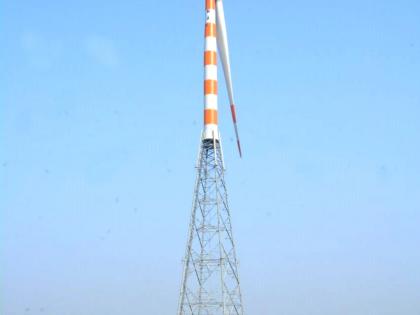 Gujarat leads wind power surge, setting up world's largest hybrid energy park | Gujarat leads wind power surge, setting up world's largest hybrid energy park