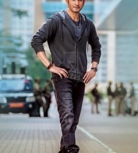 Adult dialogues in Mahesh Babu's 'SVP' trailer spark debate | Adult dialogues in Mahesh Babu's 'SVP' trailer spark debate Adult dialogues in Mahesh Babu's 'SVP' trailer spark debate | Adult dialogues in Mahesh Babu's 'SVP' trailer spark debate