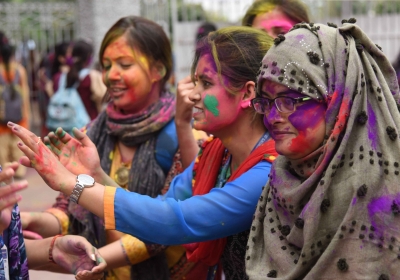 Why Holi in this Dargah in UP is unique | Why Holi in this Dargah in UP is unique Why Holi in this Dargah in UP is unique | Why Holi in this Dargah in UP is unique