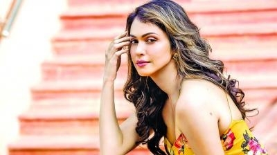 Isha Koppikar says mother's heart is child's classroom | Isha Koppikar says mother's heart is child's classroom