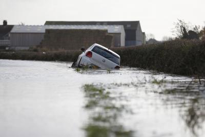 Storm Jorge to bring heavy rain, strong winds to UK | Storm Jorge to bring heavy rain, strong winds to UK