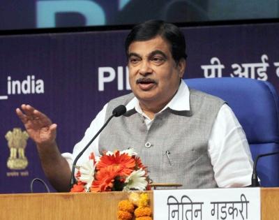 Gadkari lays foundation for infra projects worth Rs 1,407cr | Gadkari lays foundation for infra projects worth Rs 1,407cr