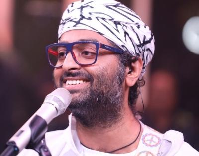 Complaint withdrawn after singer Arijit Singh's security guard tenders apology for causing inconvenience | Complaint withdrawn after singer Arijit Singh's security guard tenders apology for causing inconvenience