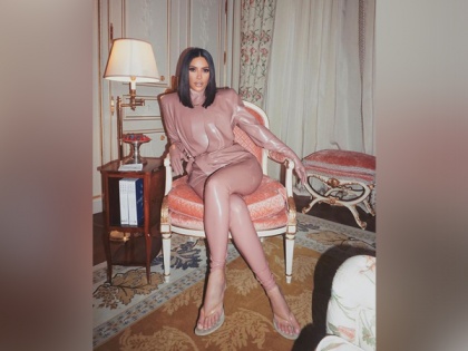 Kim Kardashian shares throwback picture in latex suit | Kim Kardashian shares throwback picture in latex suit