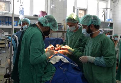 Red Cross to pay aalaries of 10,000 Afghan health workers | Red Cross to pay aalaries of 10,000 Afghan health workers