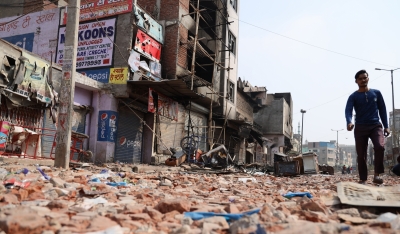 Lawyers' body offers free legal aid to Delhi riot victims | Lawyers' body offers free legal aid to Delhi riot victims