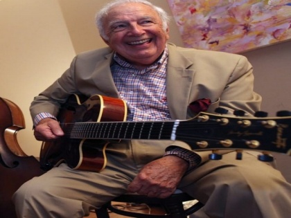 Jazz guitarist Bucky Pizzarelli dies at 94 from coronavirus | Jazz guitarist Bucky Pizzarelli dies at 94 from coronavirus
