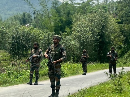 Militants kill 3 village defence force volunteers in Manipur | Militants kill 3 village defence force volunteers in Manipur
