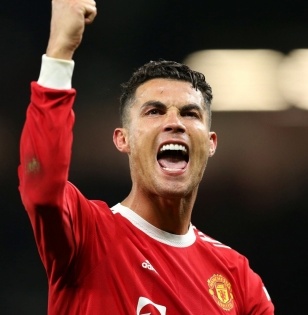 Ronaldo flies to Portugal to plot PSG transfer: Report | Ronaldo flies to Portugal to plot PSG transfer: Report