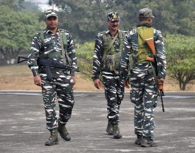Maoist with Rs 5 lakh bounty killed in Jharkhand encounter, INSAS rifle recovered | Maoist with Rs 5 lakh bounty killed in Jharkhand encounter, INSAS rifle recovered