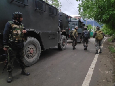 Two terrorists killed in encounter at Baramulla in J&K | Two terrorists killed in encounter at Baramulla in J&K