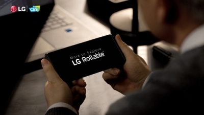 LG says not ditching plan to launch rollable smartphone | LG says not ditching plan to launch rollable smartphone