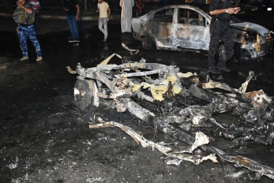 5 Iraqi policemen killed in roadside bombing | 5 Iraqi policemen killed in roadside bombing