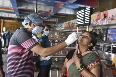 India logs 13,451 new Covid cases, over 103 Cr vaccinated | India logs 13,451 new Covid cases, over 103 Cr vaccinated