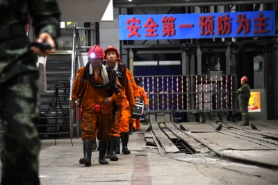 Over 1,000 rescuers sent to save 14 people trapped in China tunnel | Over 1,000 rescuers sent to save 14 people trapped in China tunnel