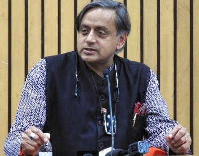 Gandhi family has no issues with me contesting for party chief: Tharoor | Gandhi family has no issues with me contesting for party chief: Tharoor