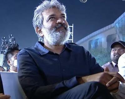 Rajamouli to Allu Arjun: 'You can't let it go, I want you to promote 'Pushpa' even harder' | Rajamouli to Allu Arjun: 'You can't let it go, I want you to promote 'Pushpa' even harder' Rajamouli to Allu Arjun: 'You can't let it go, I want you to promote 'Pushpa' even harder' | Rajamouli to Allu Arjun: 'You can't let it go, I want you to promote 'Pushpa' even harder'