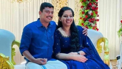 Country's youngest Mayor gets engaged to Kerala's Youngest MLA | Country's youngest Mayor gets engaged to Kerala's Youngest MLA