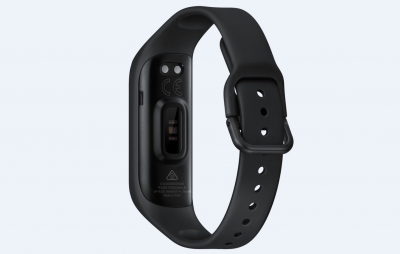 Samsung launches Galaxy Fit2 fitness tracker in India | Samsung launches Galaxy Fit2 fitness tracker in India