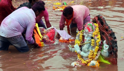 Telangana counters 'misinformation' on Ganesh immersion | Telangana counters 'misinformation' on Ganesh immersion