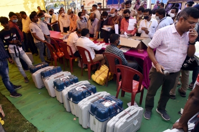 Over 6000 polling booths seen as sensitive in first phase of Bihar polls | Over 6000 polling booths seen as sensitive in first phase of Bihar polls