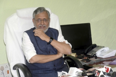 Bihar minister accuses Sushil Modi of land grab | Bihar minister accuses Sushil Modi of land grab