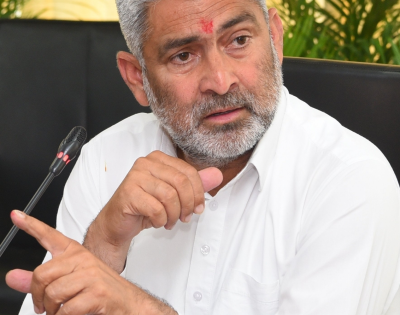 Punjab aims to procure 185 lakh metric tons paddy: Minister | Punjab aims to procure 185 lakh metric tons paddy: Minister Punjab aims to procure 185 lakh metric tons paddy: Minister | Punjab aims to procure 185 lakh metric tons paddy: Minister