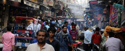 COVID-19: Delhi's wholesale markets still crowded | COVID-19: Delhi's wholesale markets still crowded COVID-19: Delhi's wholesale markets still crowded | COVID-19: Delhi's wholesale markets still crowded