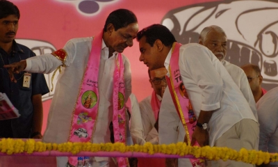 KTR hits back at BJP for calling KCR a 'traitor' | KTR hits back at BJP for calling KCR a 'traitor'