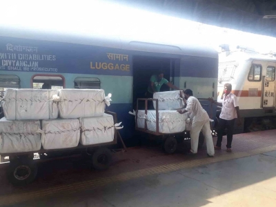 Indian Railways allocates Rs 14,500 crore to upgrade goods, parcel terminals over three years: Ashwini Vaishnaw | Indian Railways allocates Rs 14,500 crore to upgrade goods, parcel terminals over three years: Ashwini Vaishnaw Indian Railways allocates Rs 14,500 crore to upgrade goods, parcel terminals over three years: Ashwini Vaishnaw | Indian Railways allocates Rs 14,500 crore to upgrade goods, parcel terminals over three years: Ashwini Vaishnaw