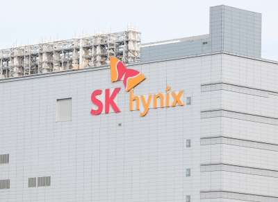 SK hynix not sure whether to apply for US Chips Act funding: CEO | SK hynix not sure whether to apply for US Chips Act funding: CEO