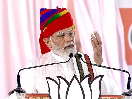 Modi attacks Cong in Ajmer, says it does not discriminate against anyone in looting | Modi attacks Cong in Ajmer, says it does not discriminate against anyone in looting